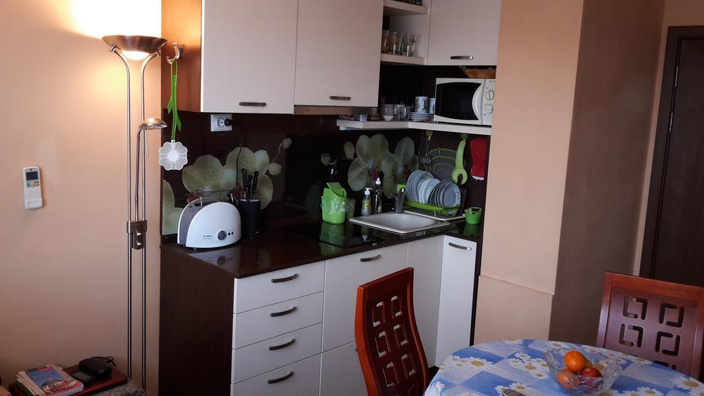 Dom Lidiya Hotel Pomorie Luaran gambar